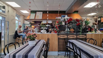 Le Cheval Blanc, Restaurant à Cherisy