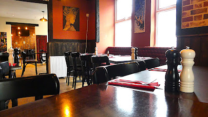 The Rose & Crown Restaurant au Lude