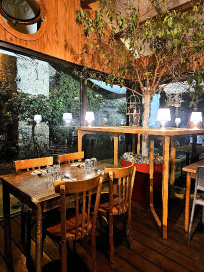 Pain Bénit Restaurant Restaurant à Cabrespine