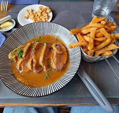 La Courtine, Restaurant à Étretat