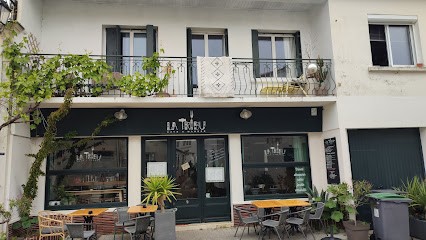 La Tribu, Restaurant à La Flotte