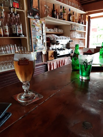 Auberge du Château, Restaurant à Villegongis