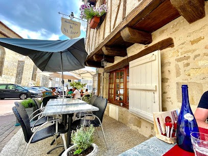 Auberge Saint Jean, Restaurant à Nanteuil-en-Vallée