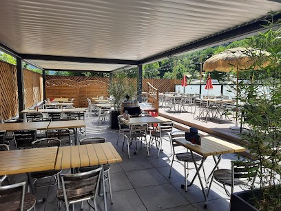 Restaurant Les Fontaines, Restaurant à Lathuile