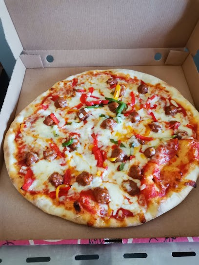 PIZZ'ARTISTIC, Restaurant aux Églisottes-et-Chalaures