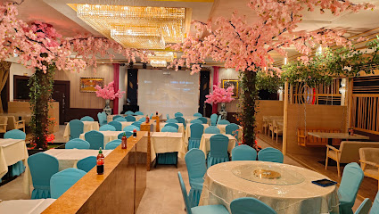 Pho Awl Montreuil Restaurant à Montreuil