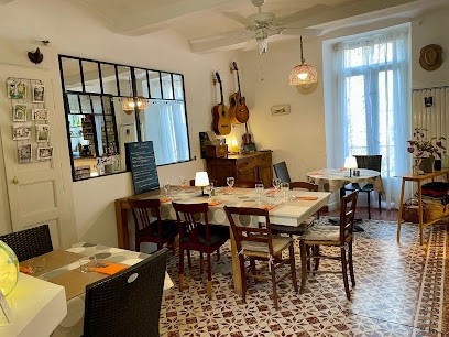 Côté Jardin les Vans, Restaurant aux Vans