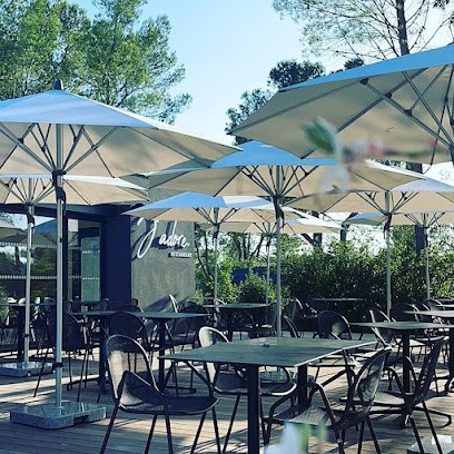 J'ADORE Restaurant, Restaurant à Saint-Clément-de-Rivière
