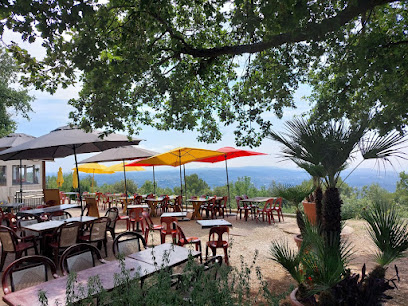 Le Chêne De L'empereur Restaurant à Grasse