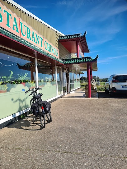 New Chinatown, Restaurant à Sainte-Marie-des-Champs