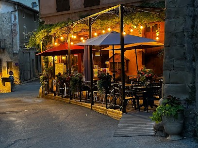 Hostellerie Vieux St Antoine, Restaurant à Saint Antoine l'Abbaye
