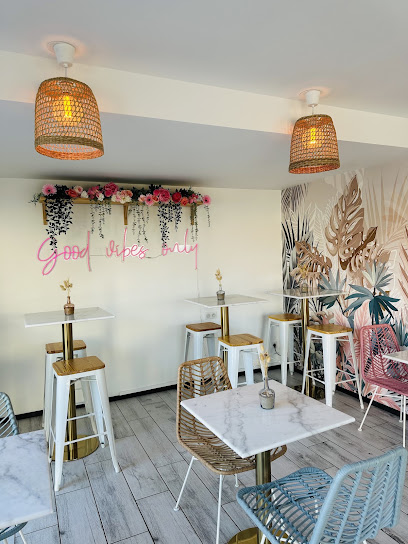 Karma Café Restaurant à Vendays-Montalivet