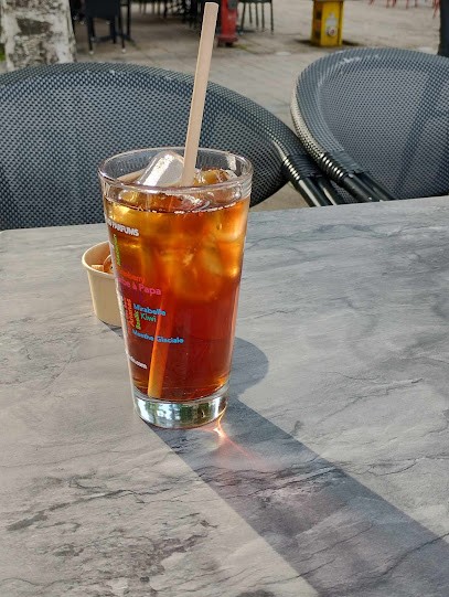 Vivian's Pub, Restaurant à Verdun