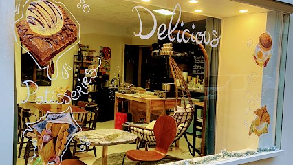 Delicious Bar à Thé, Restaurant à Laval