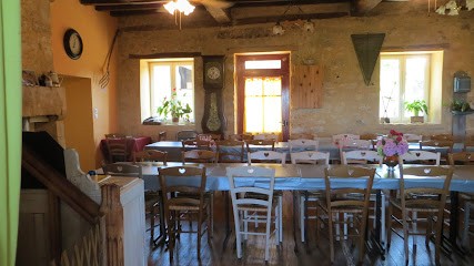 Le Marmiton table paysanne, Restaurant à Marsalès