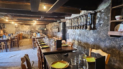 Buron de Camejane, Restaurant à Saint-Chély-d'Aubrac