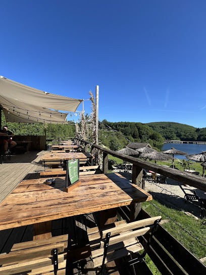 Lake Café Raviège, Restaurant à Anglès