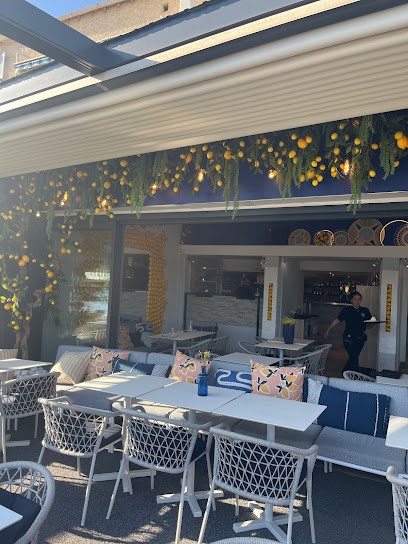 AMMOS, Restaurant à Saint-Cyr-sur-Mer