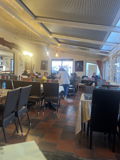 Le Delta - Restaurant Saintes Maries De La Mer - Spécialités Camargue Restaurant à Saintes-Maries-de-la-Mer