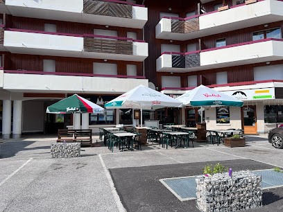 Le Grizzly, Restaurant à Taninges