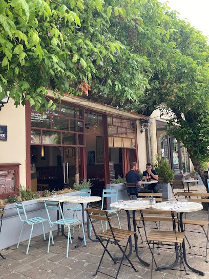 Le Café Du Commerce, Restaurant à Longny les Villages
