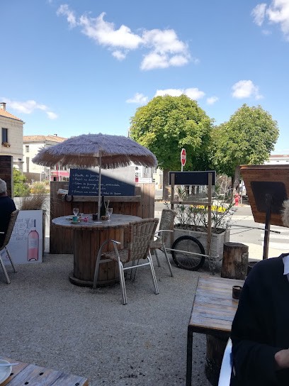 Bar-Restaurant Le Belveer, Restaurant à Beauvoir-sur-Niort