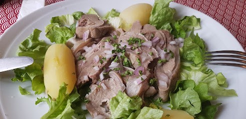 Le Relais D'auvergne, Restaurant à Lanteuil