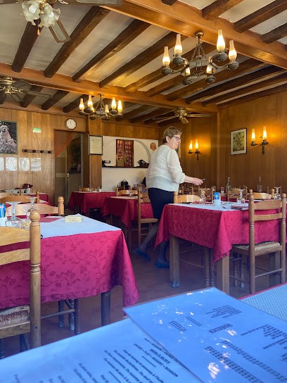 Aux Armes De Fère, Restaurant à Fère-en-Tardenois