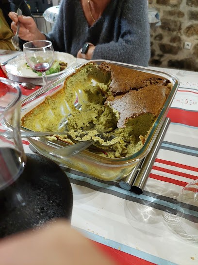 Chez Thérèse, Restaurant à Saint-Maurice-en-Chalencon