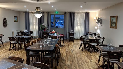 Auberge de l'Étain, Restaurant à Lussant