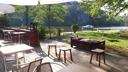 Au Haz'Art De L'Oust, Restaurant à Saint-Vincent-sur-Oust