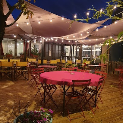Auberge De Teissieres, Restaurant à Teissières-lès-Bouliès