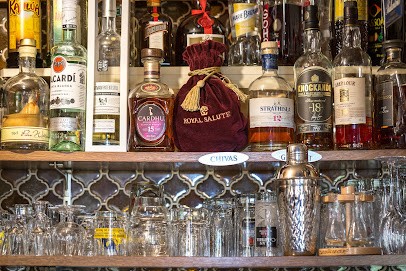 RESTAURANT LES 4 FRERES, Restaurant à Armancourt