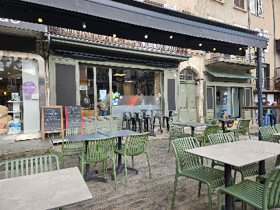La Cantoche Restaurant à Maurs