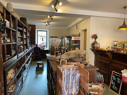 Épicerie Castellani, Restaurant à Piana