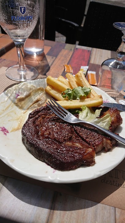 Le Café De La Paix, Restaurant à Mondoubleau