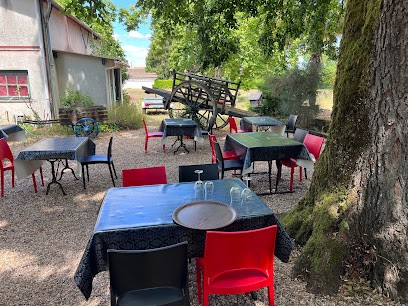 Hôtel Restaurant L'Art Dit Vin, Restaurant à Saint-Aigulin