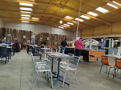 Le Hangar, Restaurant à Avoine