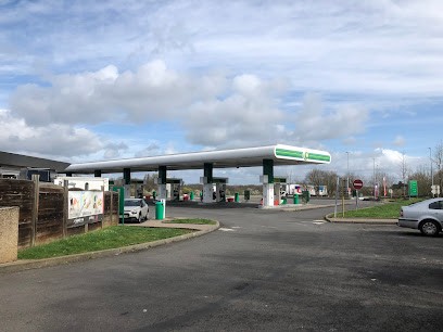 Cafétéria, Restaurant à Vatan