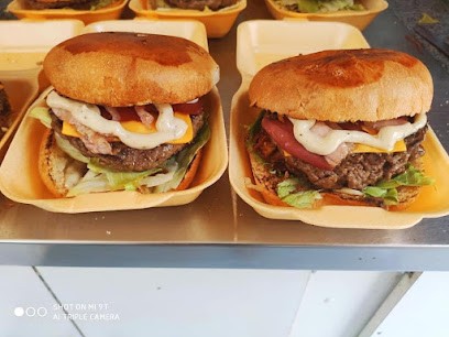 Jeje Burgers, Restaurant à Rives