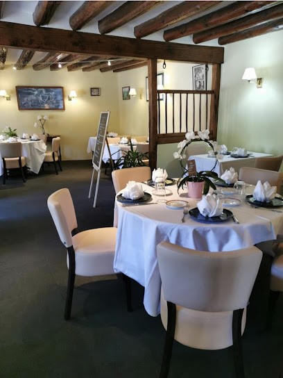 Auberge l'Ecuyer Normand, Restaurant à Chandai