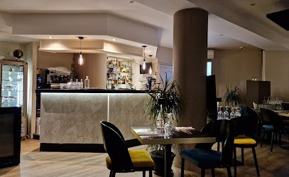 LA PERLA NERA, Restaurant à Mandelieu-la-Napoule