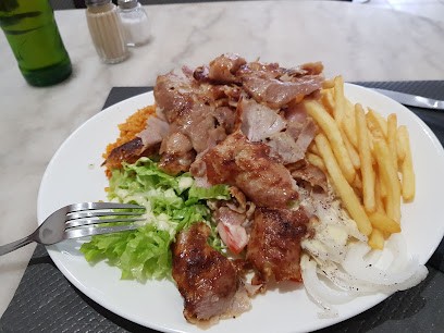 Duzbag, Restaurant à Mormant