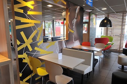 McDonald's, Restaurant à Saint-Germain-lès-Corbeil