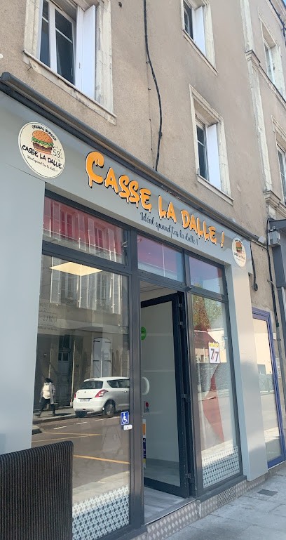 Casse La Dalle, Restaurant à Laval