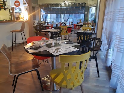 Restaurant Le Saint Hubert, Restaurant à Tesson