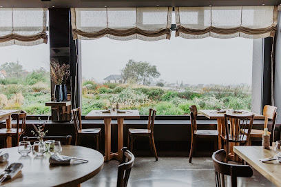 Le Comptoir De La Butte Restaurant à Plouider