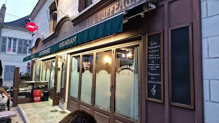 Les Tuffeaux, Restaurant à Angé