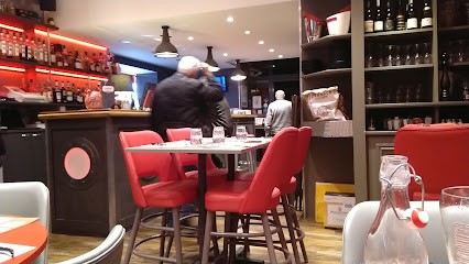 LA PENICHE, Restaurant à Vienne