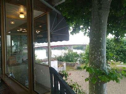 Restaurant Les Platanes, Restaurant à Crêches-sur-Saône